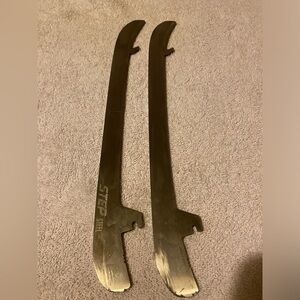 Step Steel Hockey ST Pro XS Steel Runners CCM Size 287 D8